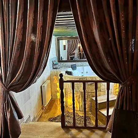 Hotel Heritage Cave