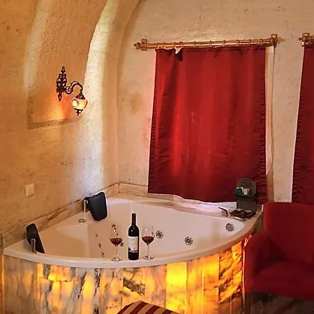 Hotel Heritage Cave 4*