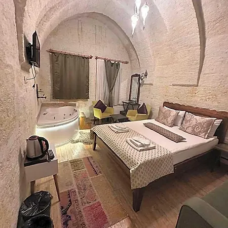 Heritage Cave Avanos