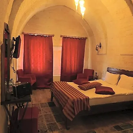 Hotel Heritage Cave 4*